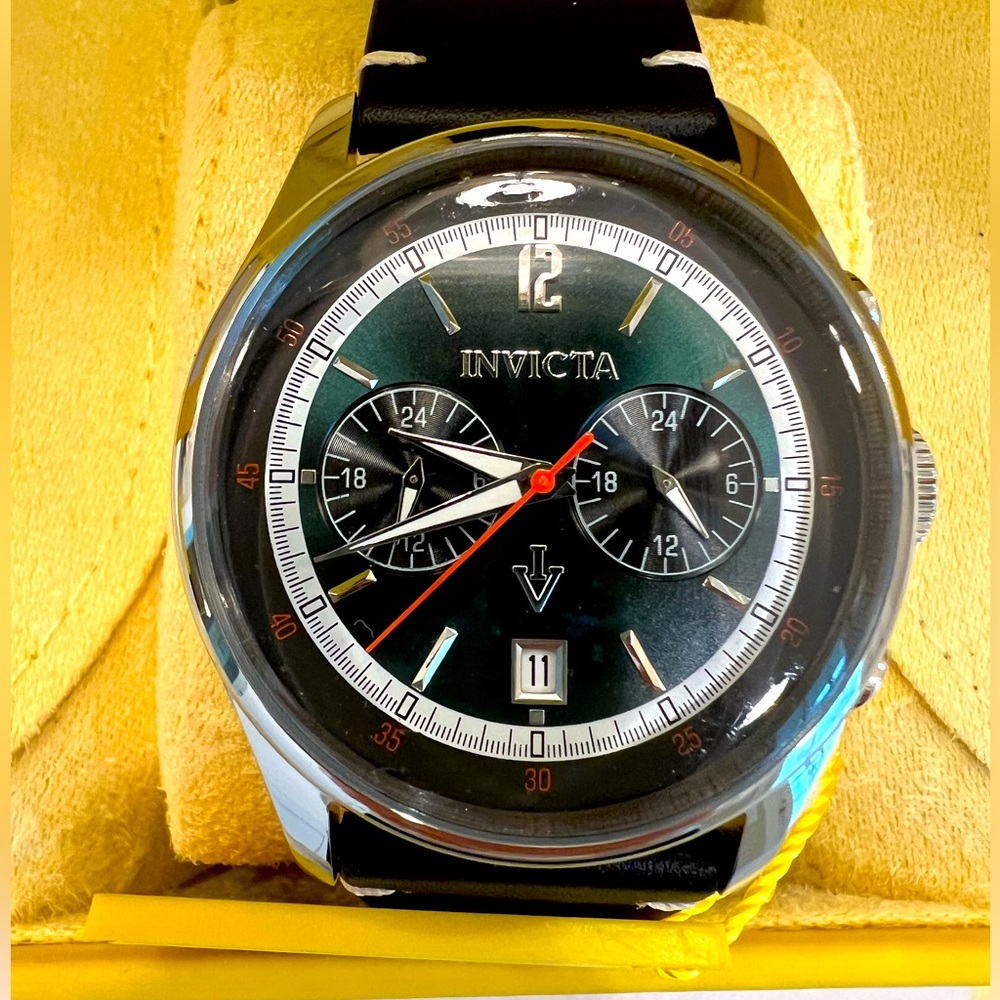 Invicta Vintage Zager Exclusive